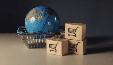 What is cross border ecommerce and why invest in this business model?